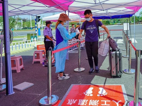 尊龙凯时与高校用户共抗疫情盘点回顾